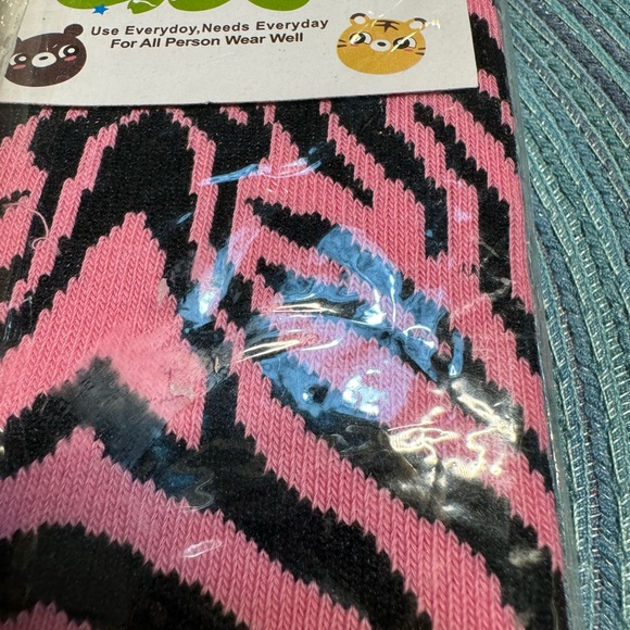 Legwarmers infants & toddlers set of 3 NIP snowflake animal print chick hearts - Picture 3 of 4